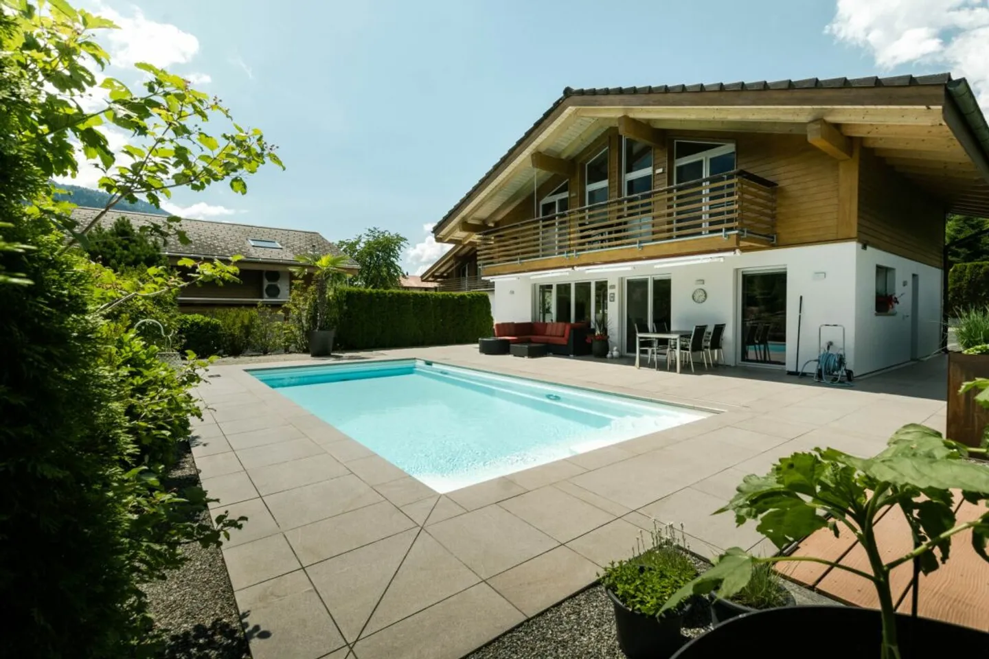 Exclusive single-family house with pool in Hofstetten - Photo 12 of 13
