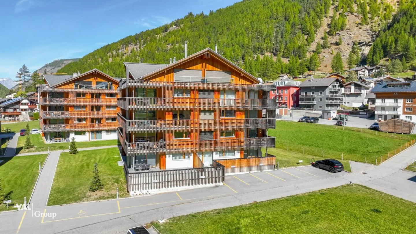 Moderno rifugio alpino nella valle di Saas - elegante appartamento per vacanze di 2.5 locali a Saas-Grund - Foto 11 di 13