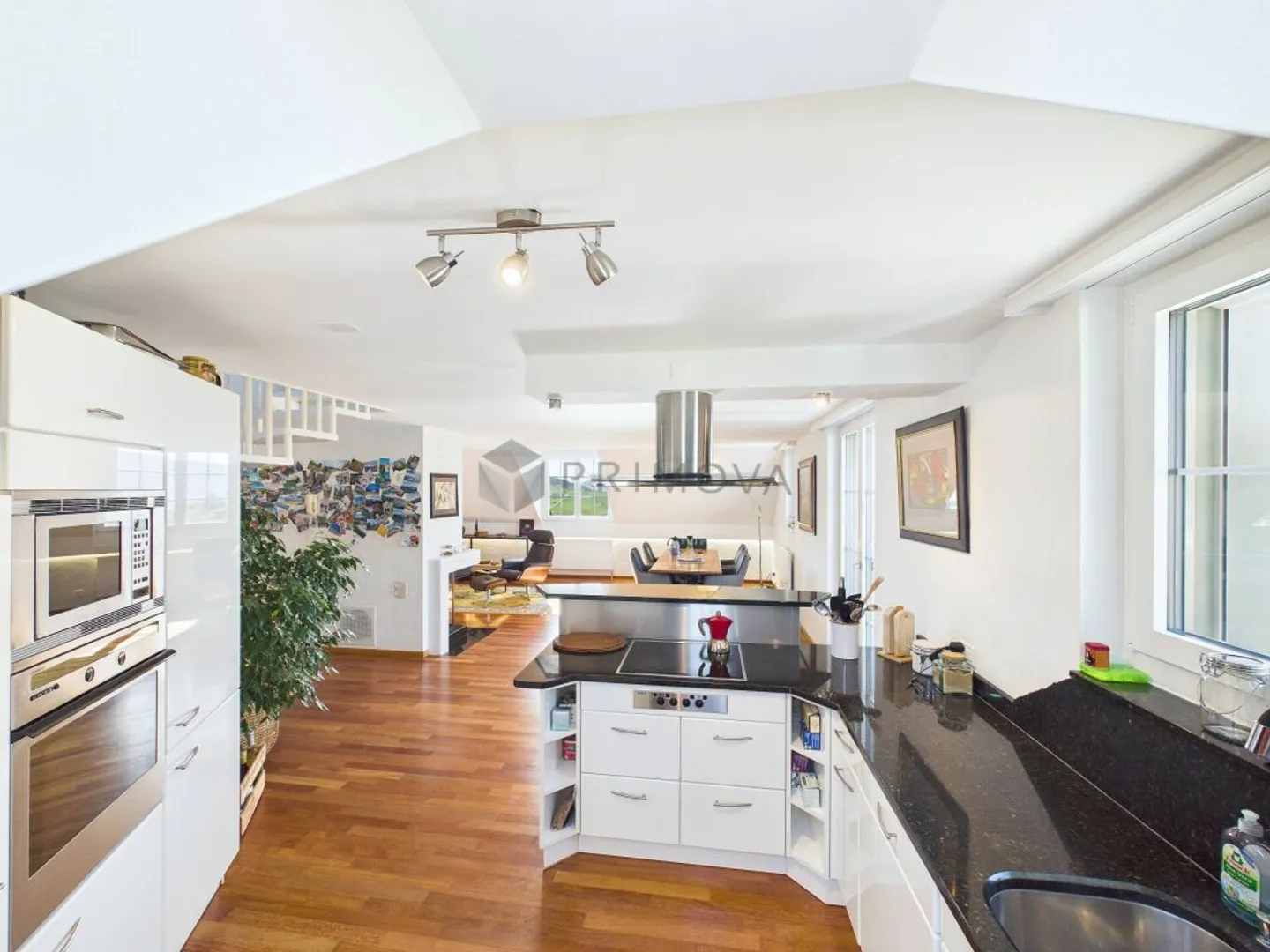 Light, Space and Emotions - Your New Home Above the Rooftops - Photo 7 of 13
