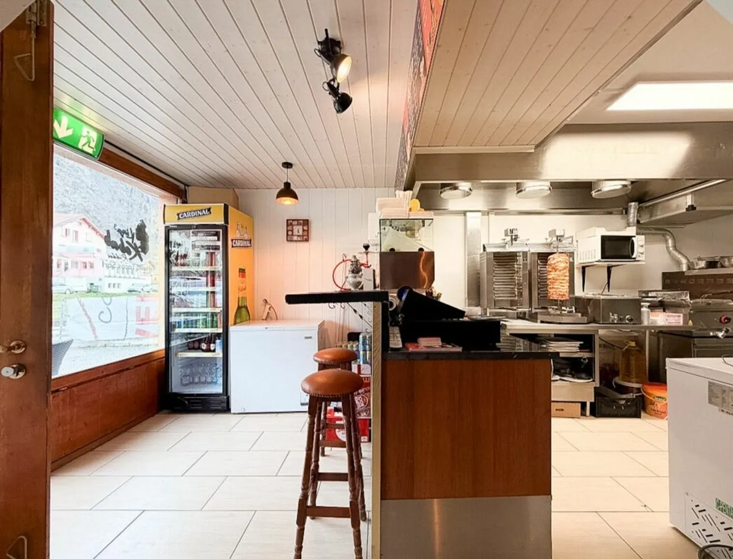 Immobile strategico con rendimento del 6% nel centro di Riddes - Foto 10 di 13