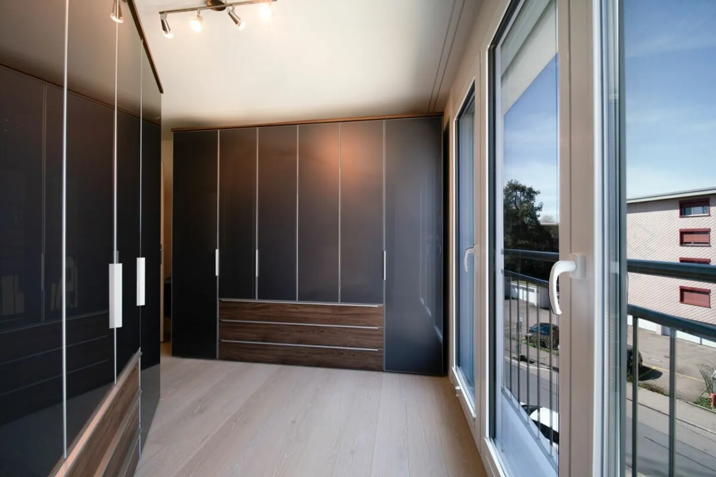 Appartamento attico di 4,5 stanze con grande terrazza - Foto 7 di 13