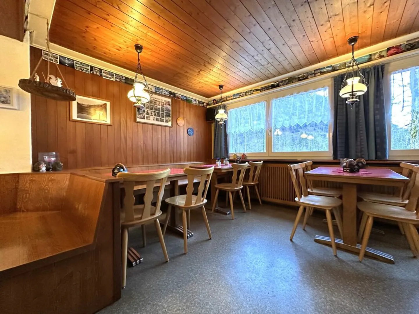 Exploitation gastronomique dans le Klöntal calme et idyllique - Photo 2 sur 11