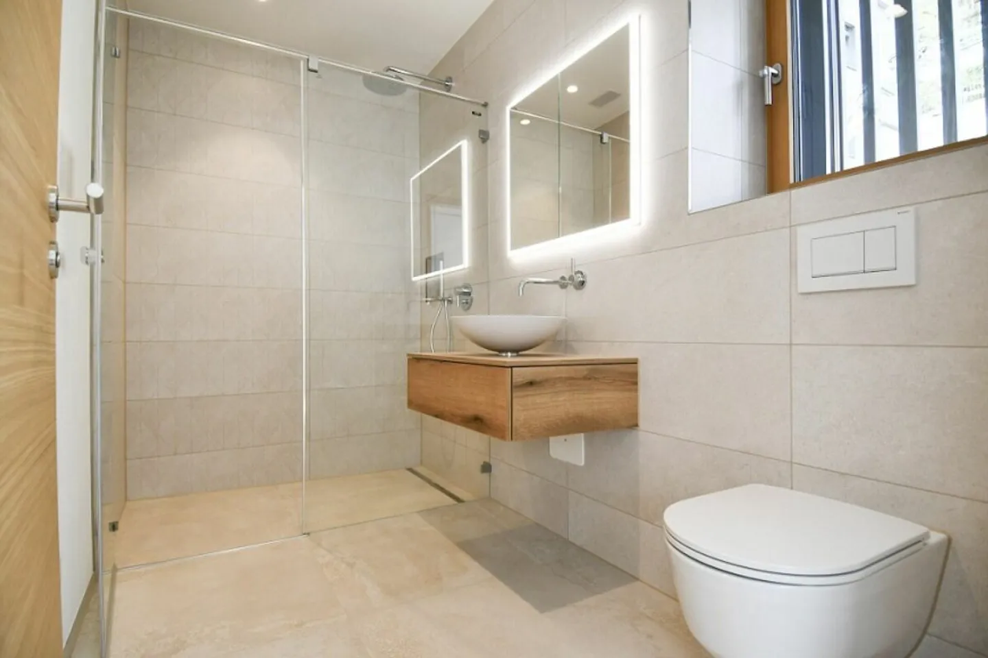 Exklusives Terrassenhaus mit Ausblick - Foto 10 von 12