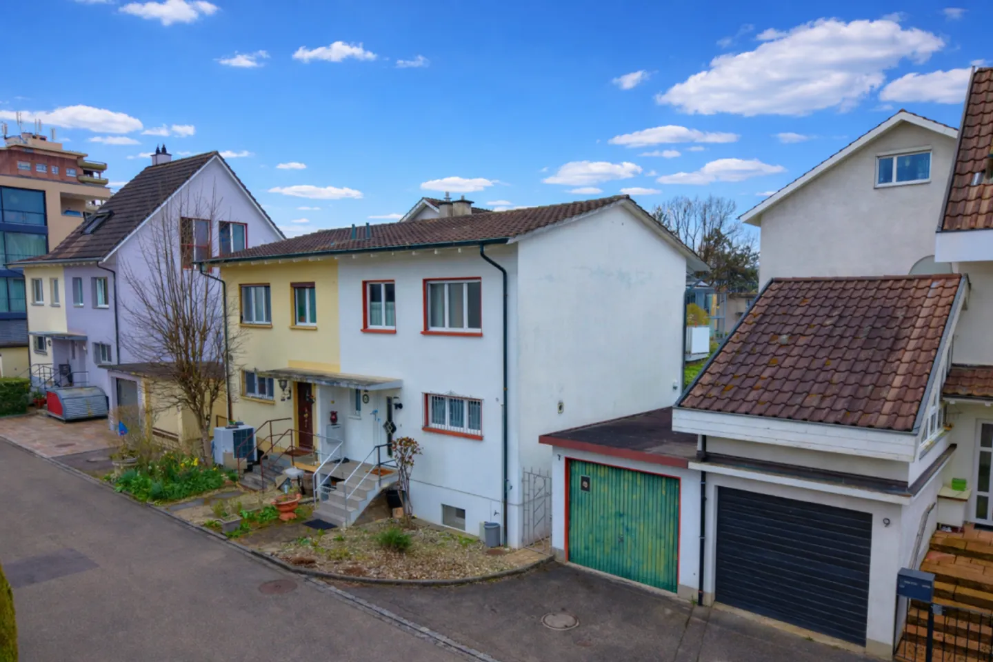 Casa familiare in una posizione tranquilla e centrale a Reinach BL - Foto 6 di 6