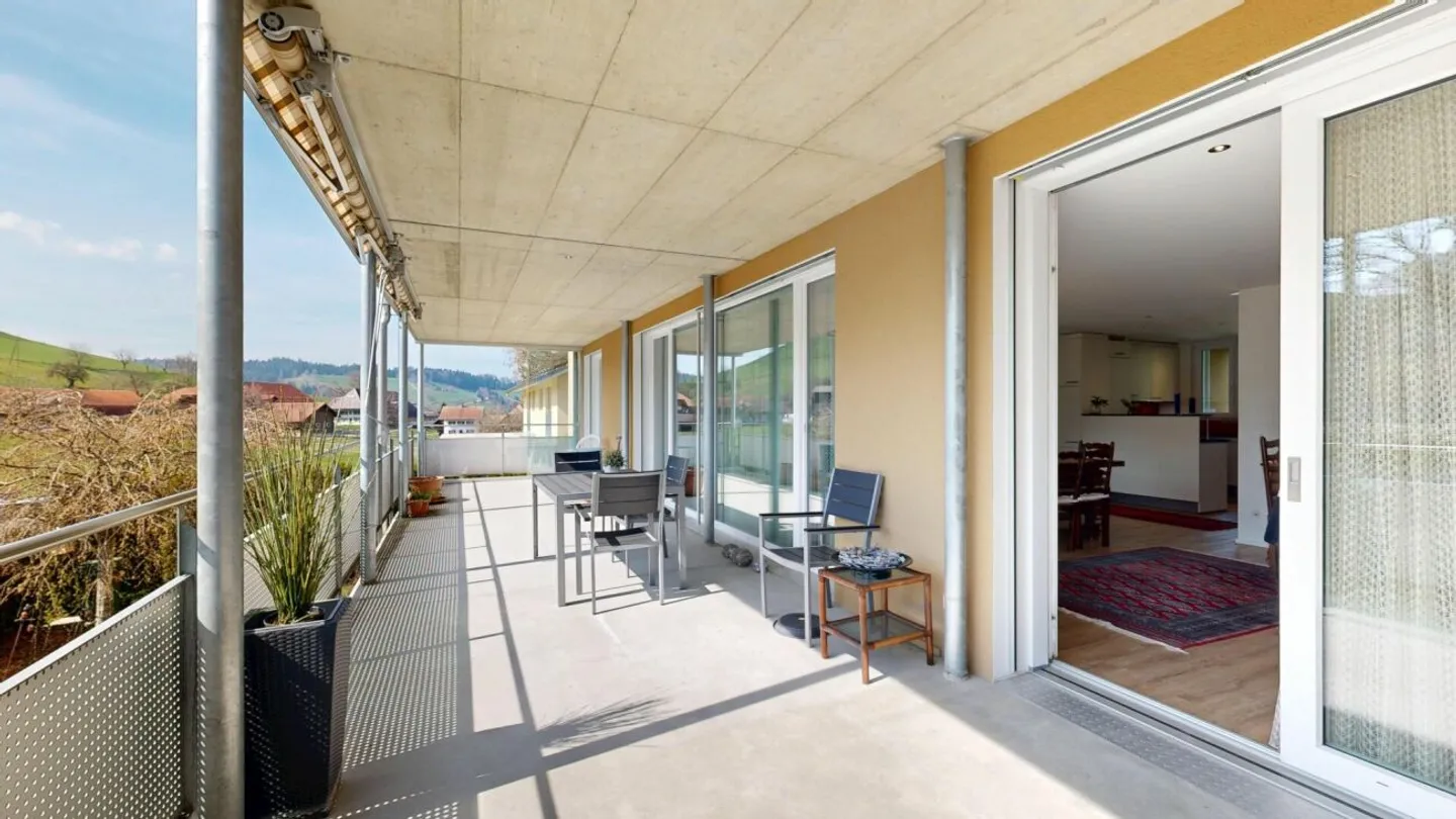 Appartamento affascinante con grande balcone - Foto 10 di 12