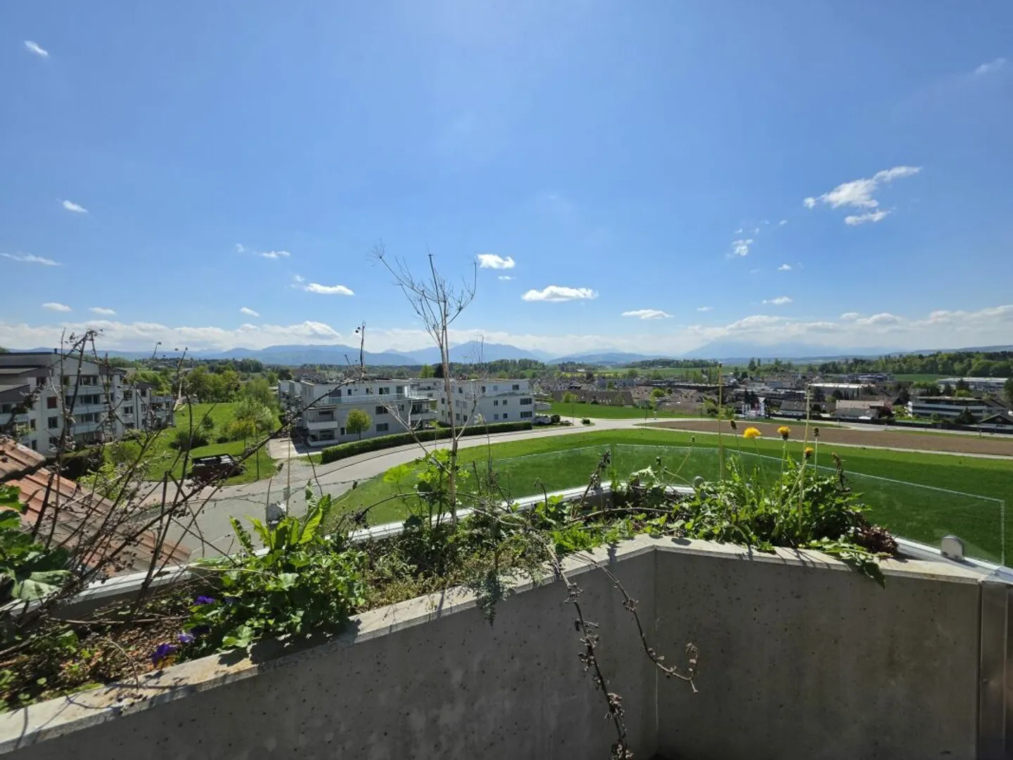 Appartamento mansardato con vista meravigliosa, in una posizione tranquilla e adatta ai bambini! - Foto 2 di 13