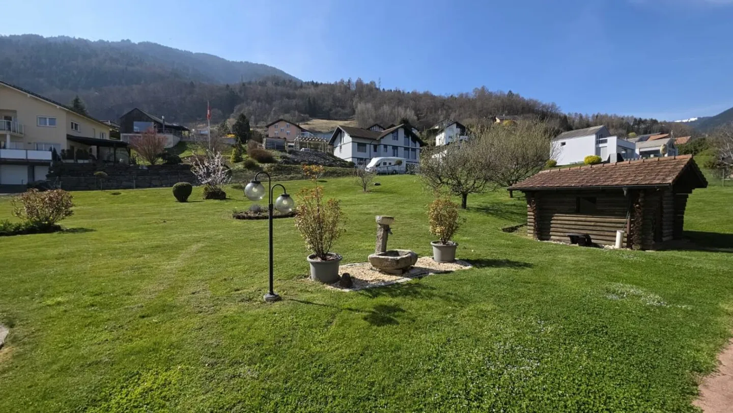 Villa mit Baugrundstück - Foto 5 von 11