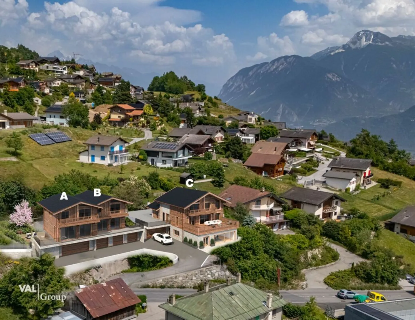 Opportunité de Chalet Rénové - Photo 1 sur 9