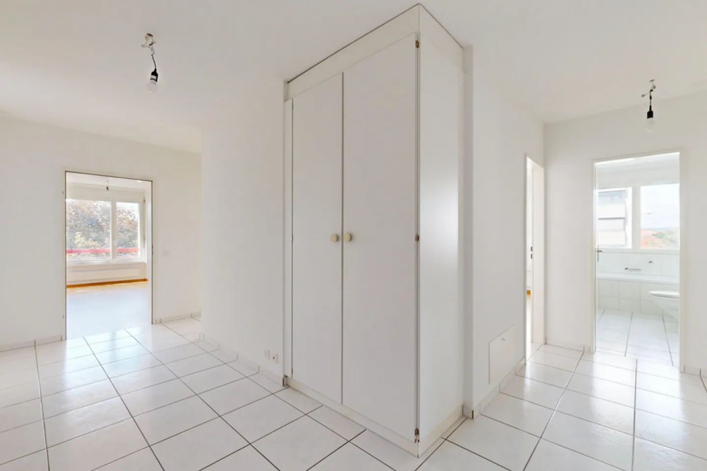 Charmant appartement sous les combles de 4,5 pièces à Allschwil - Photo 5 sur 12