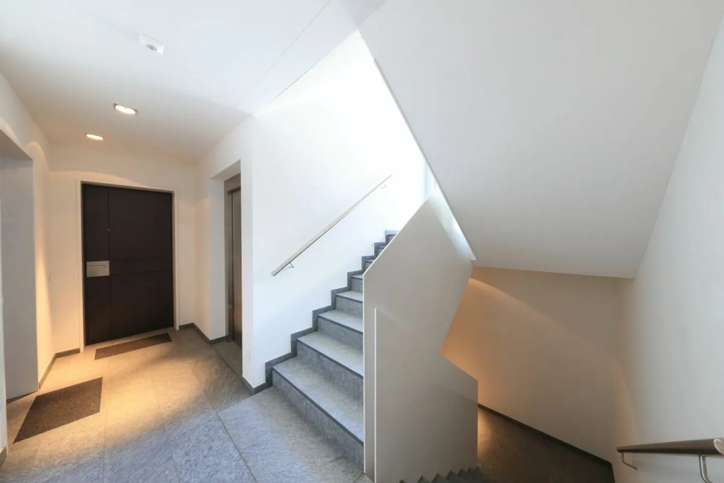 LOSONE - Wohnung zur Miete mit Parkplatz in der Garage - Foto 11 von 11