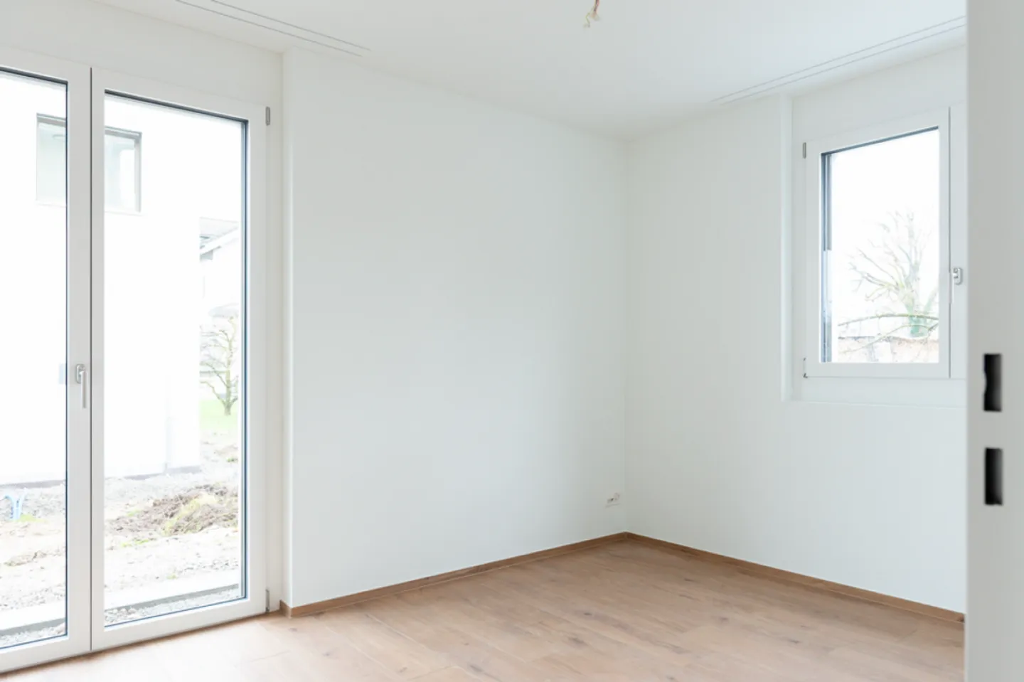 Neubau 6.5-Zi. Einfamilienhaus mit Garten - Foto 3 von 13