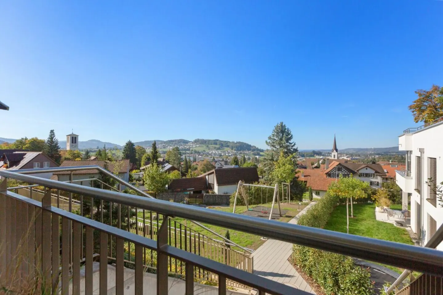 Modern Living with a View - New 5.5-Room Garden Apartment - Photo 12 of 13