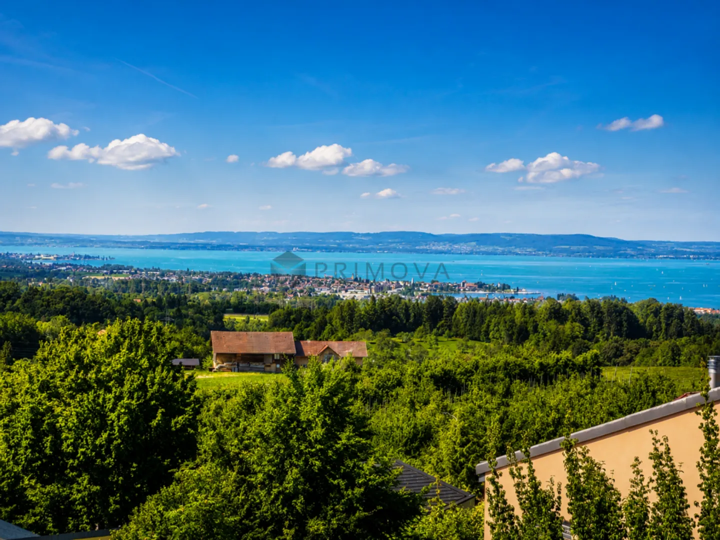 Exclusive living with unobstructed panoramic views of Lake Constance - Photo 1 of 2