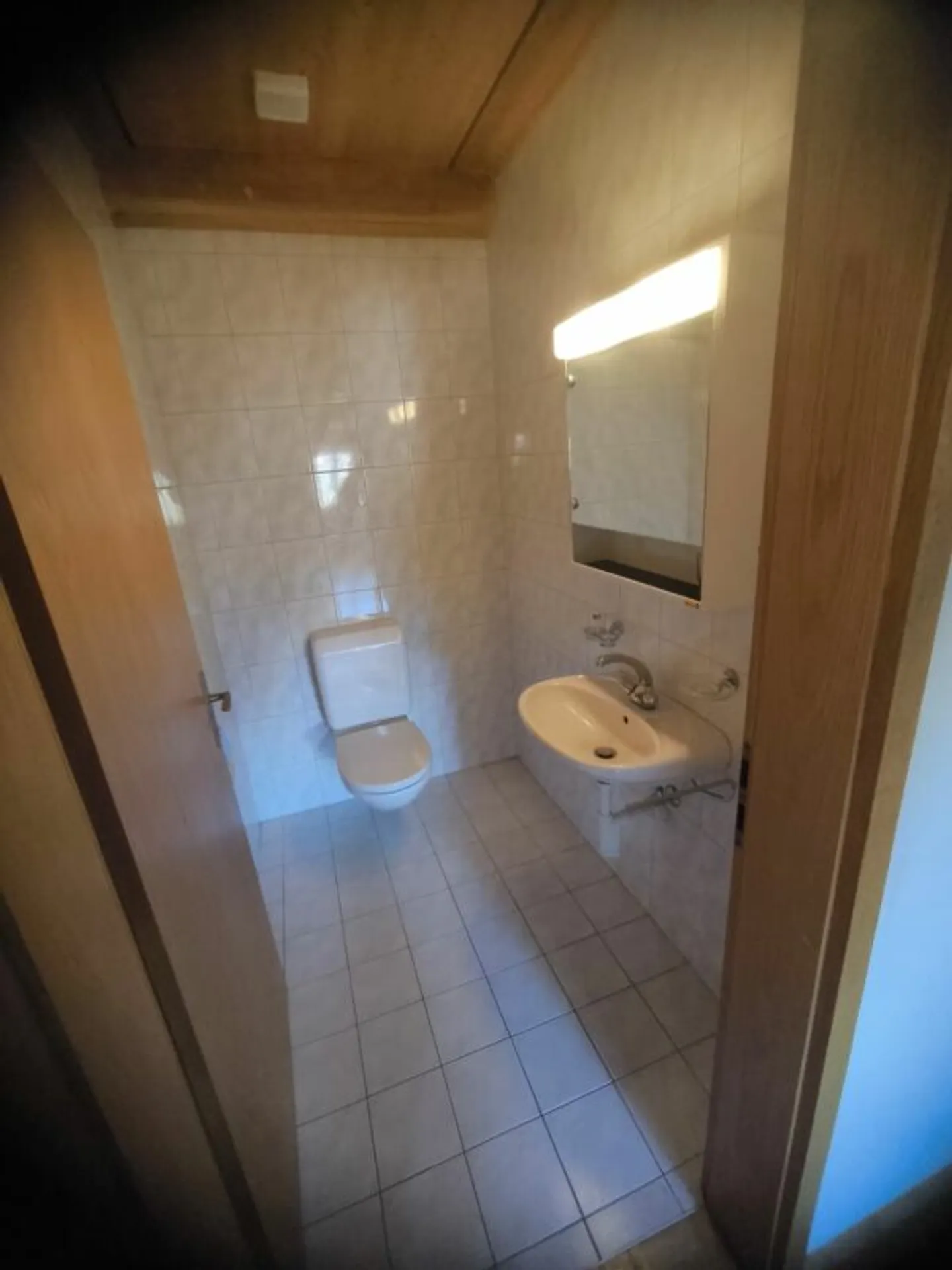 Ampio appartamento di 4,5 locali con galleria aggiuntiva - Foto 10 di 13