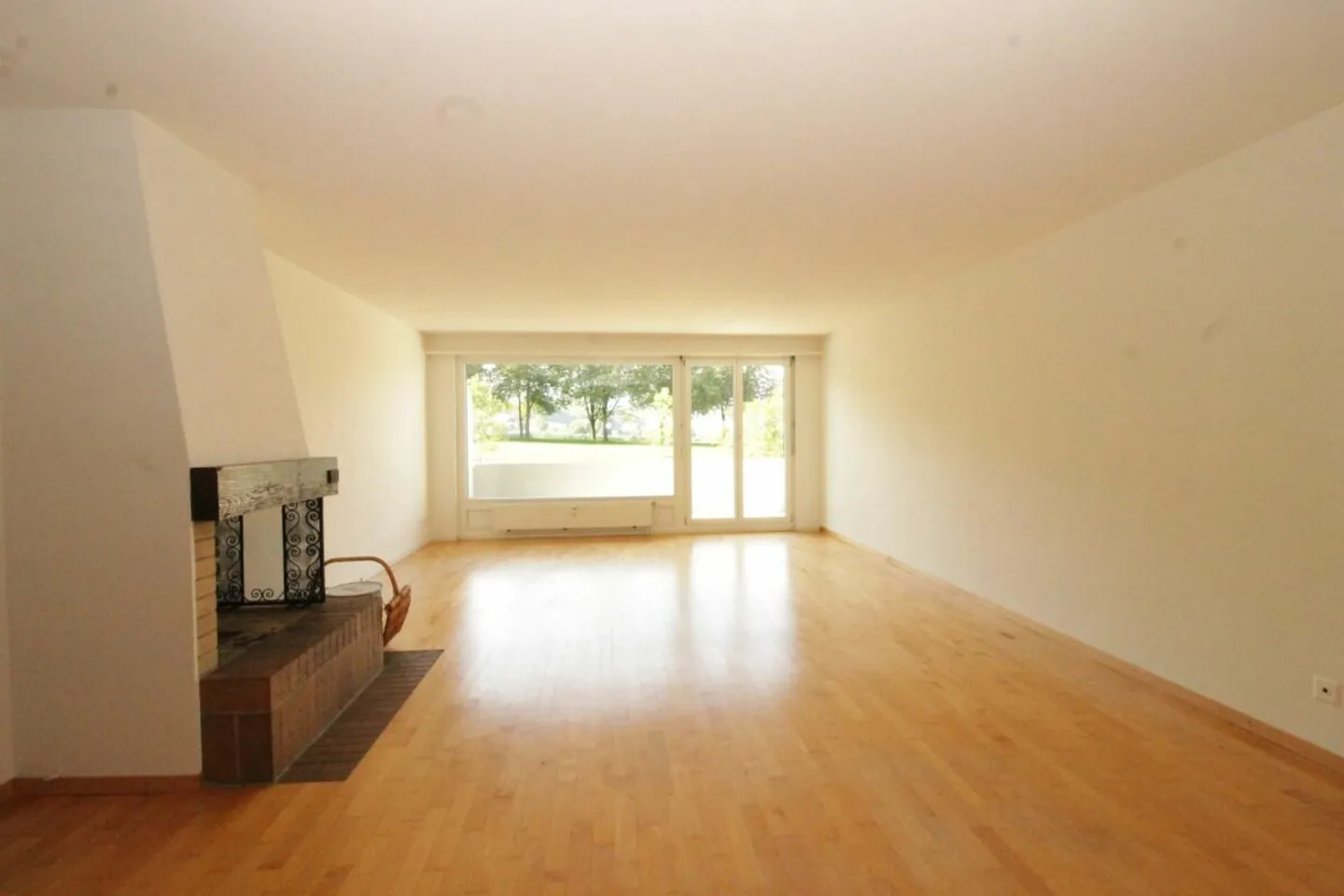 4-Room Maisonette - Photo 3 of 9