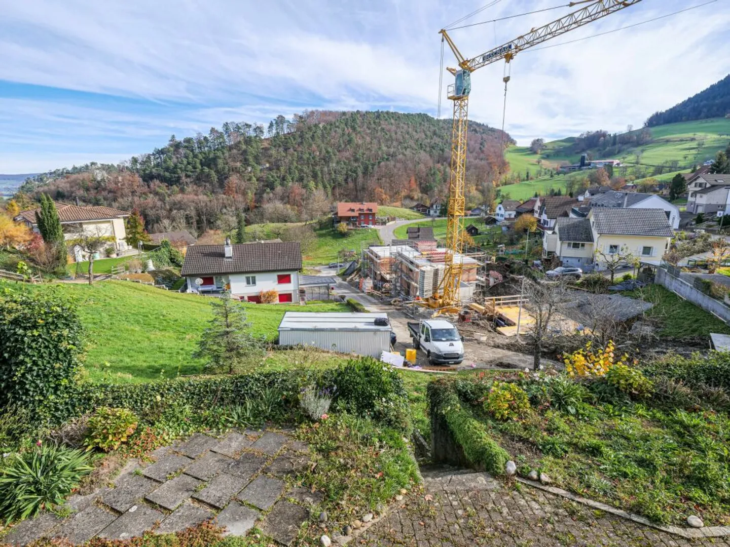 Detached house with dream view and large garden - Photo 2 of 8