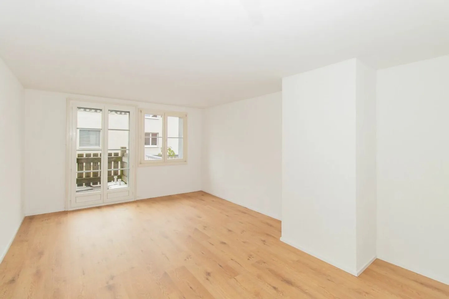 An Top-Lage: Mehrfamilienhaus mit bewilligtem Ausbaupotenzial - Foto 9 von 13