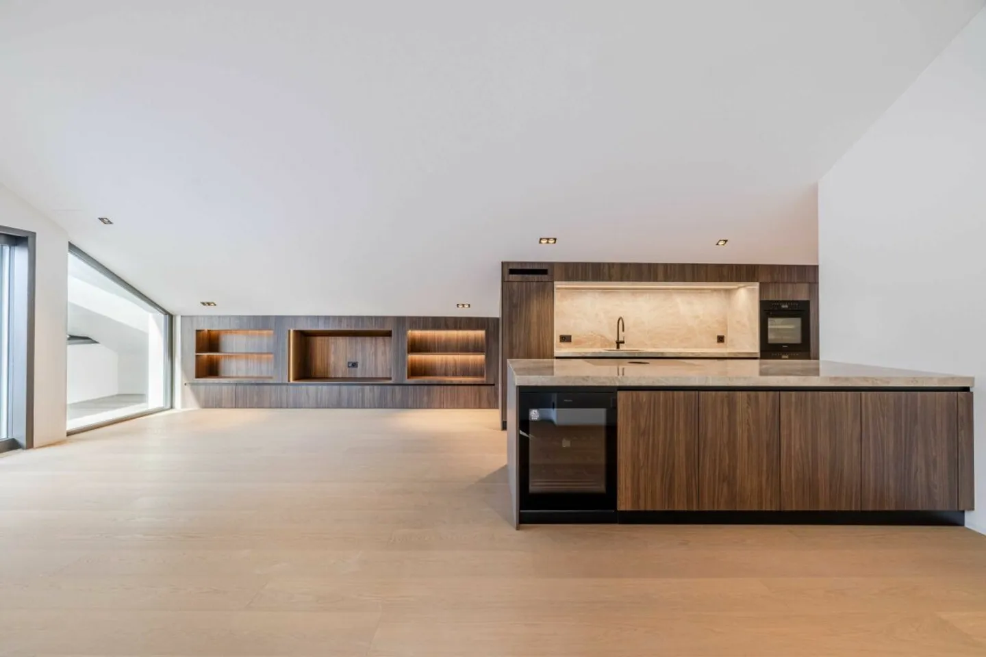 Prima occupazione Nuova costruzione: Design, Luce & Comfort - Esclusivo attico di 5.5 locali nel popolare Horn - Foto 1 di 13