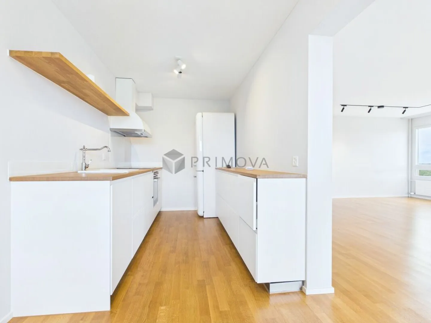 Urbaner Weitblick über Bern stilvoll wohnen im 19. Stock - Photo 3 sur 11