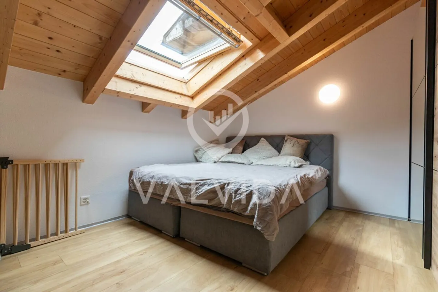 4.5-Zimmerwohnung auf zwei Etagen in Gampel - zentral, gepflegt und mit viel Platz - Foto 5 von 9