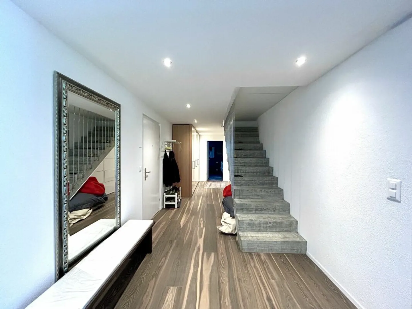 Appartement de 6,5 pièces de rêve avec jacuzzi ! - Photo 12 sur 13