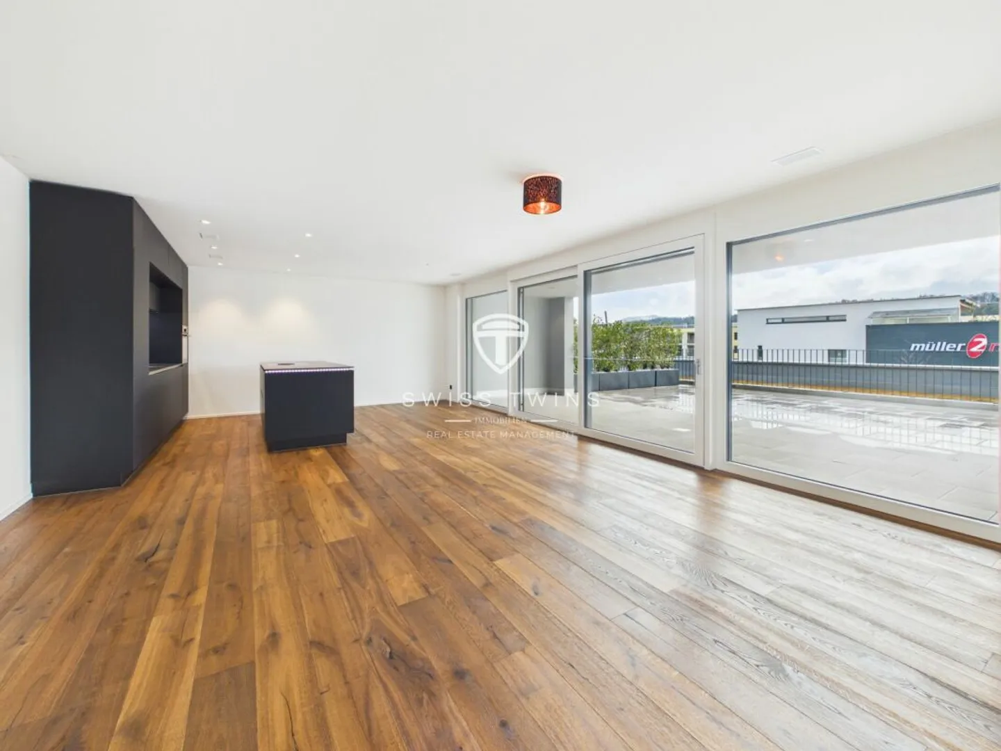 Appartamento di lusso con 3,5 stanze e terrazza privata di 132 m² con vista mozzafiato su Pilatus e Rigi - Foto 4 di 13
