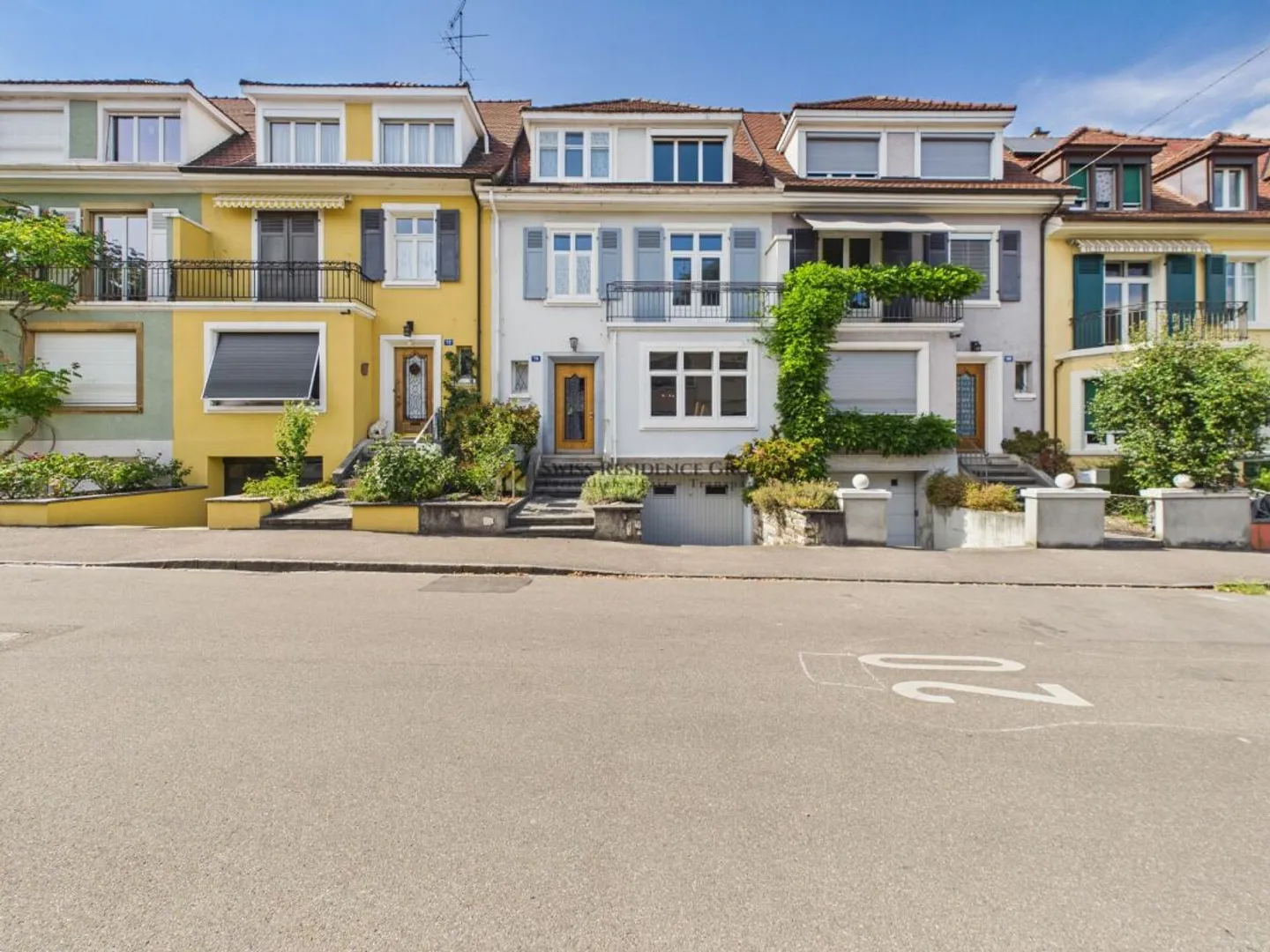 7.5-Zimmer-Einfamilienhaus in Basel - Charakter, Raum und privater Garten - Photo 1 of 13