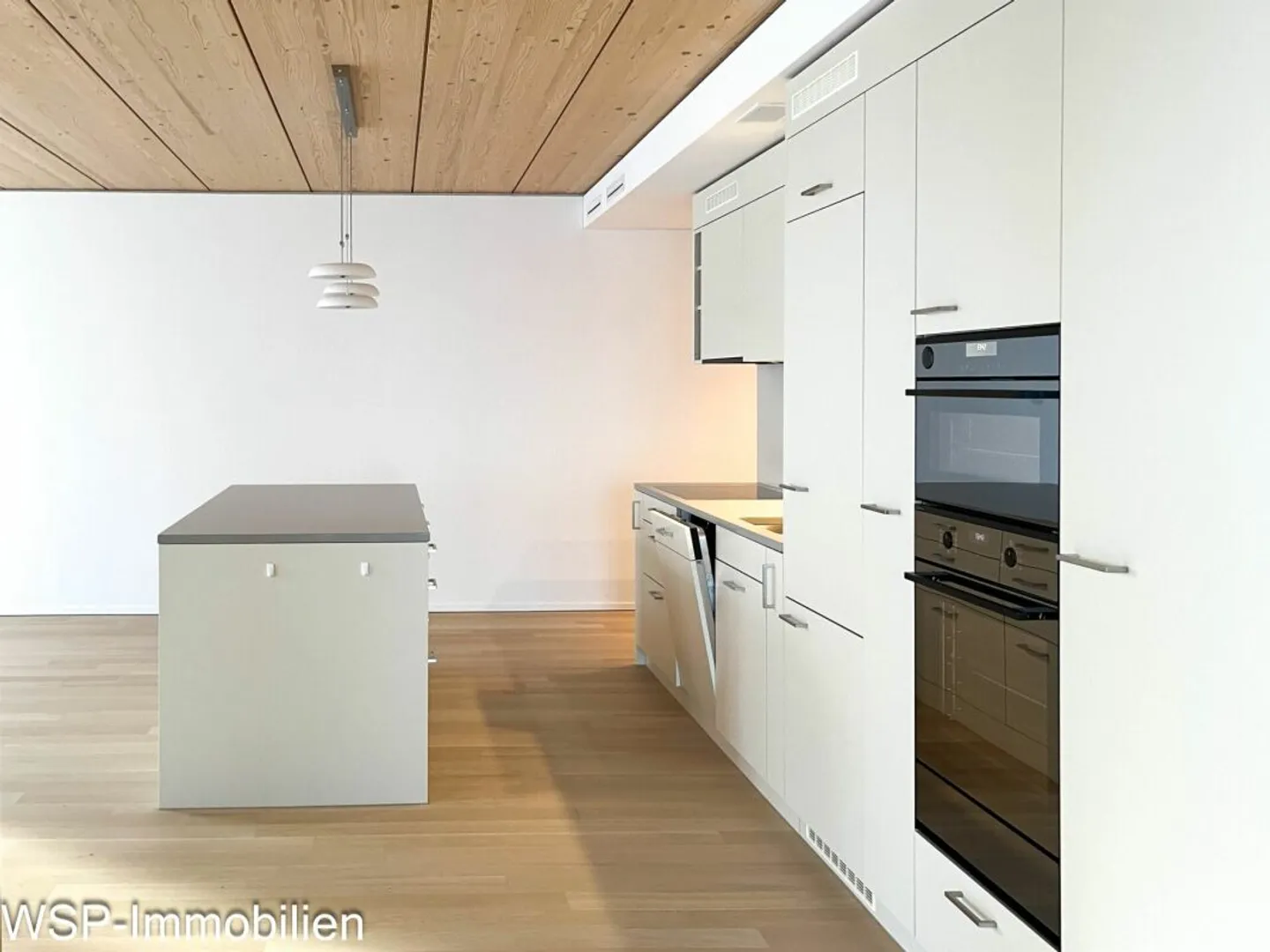 Urban Living - 3.5-Room Apartment with Loggia - Photo 6 of 13