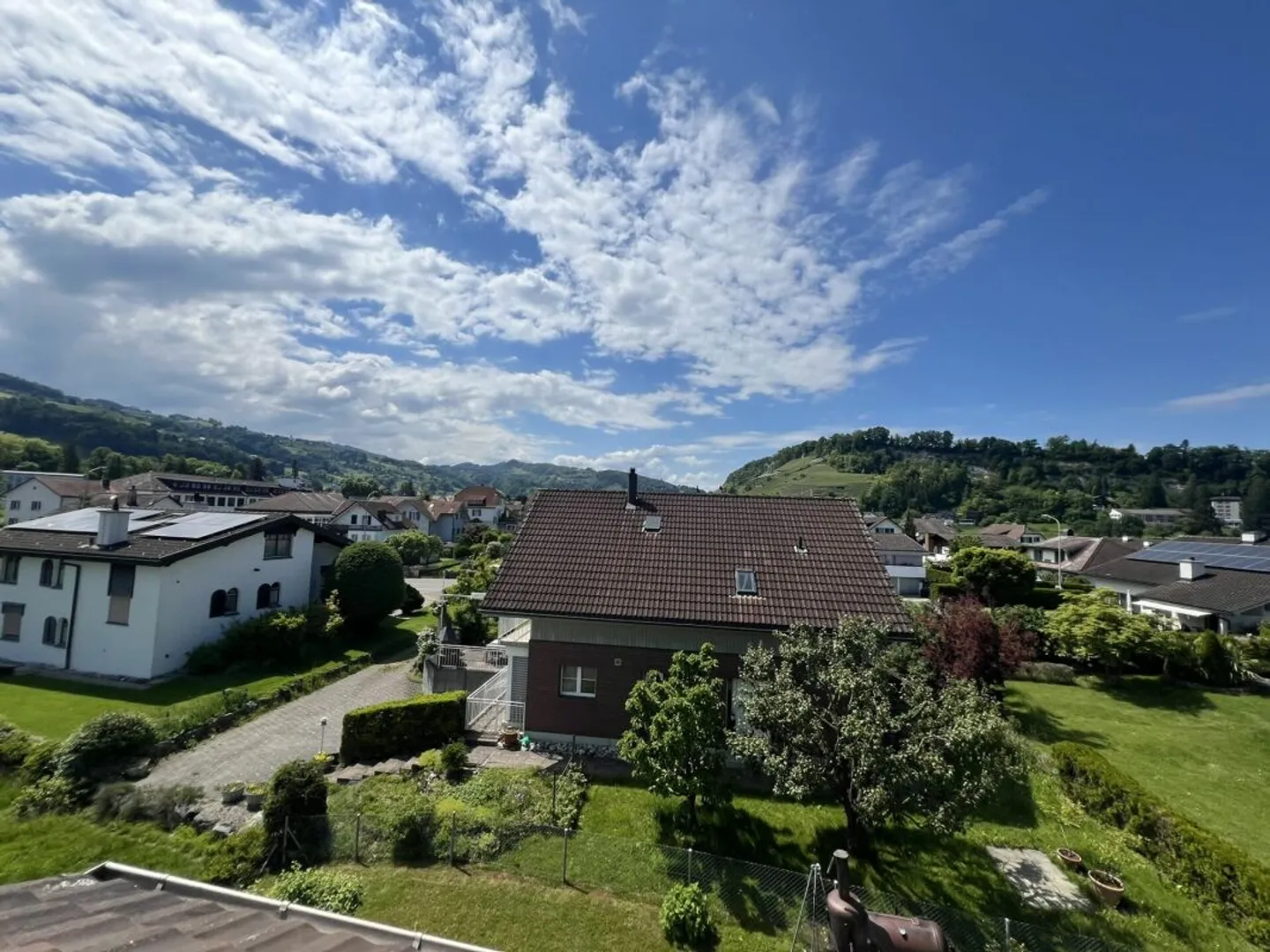 Incantevole appartamento mansardato 3.5 locali nel verde - Foto 11 di 13