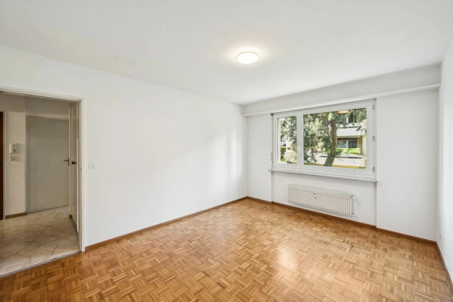 Helle 3-Zimmer-Wohnung mit Balkon - Foto 8 von 13