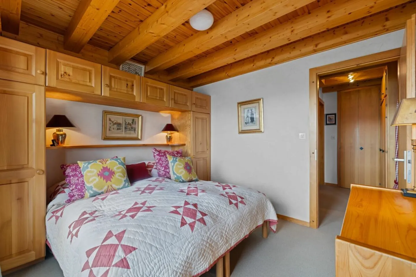 Attico di 5 stanze con garage privato - Foto 5 di 13