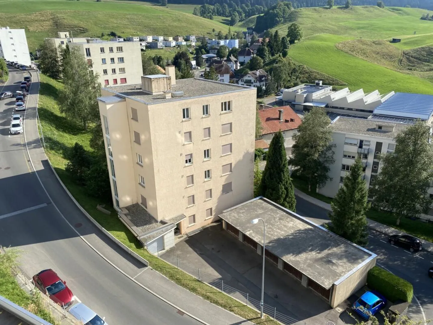 Schöne 3,5-Zimmer-Wohnung im 3. Stock mit Aufzug - Foto 7 von 7