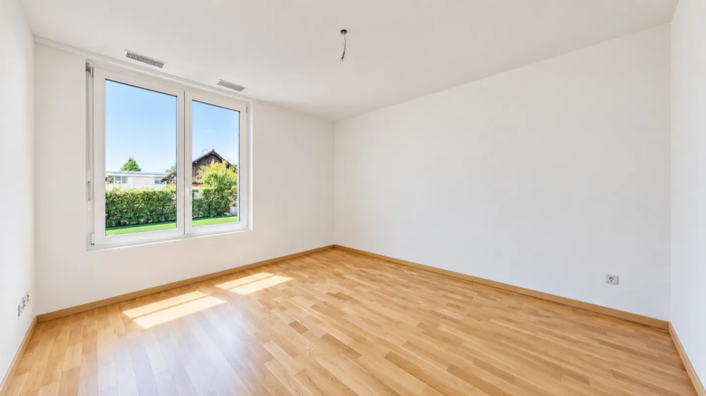 Ampio appartamento con giardino di 5,5 locali a Ehrendingen - Foto 11 di 13
