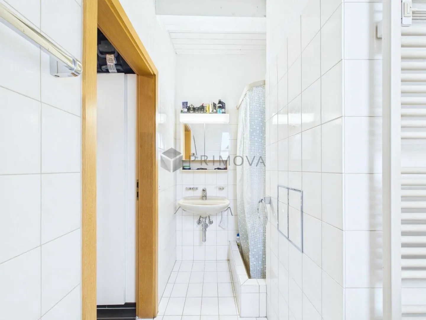 La tua nuova casa a Wängi - Ampia casa a schiera con giardino e camino - Foto 12 di 13