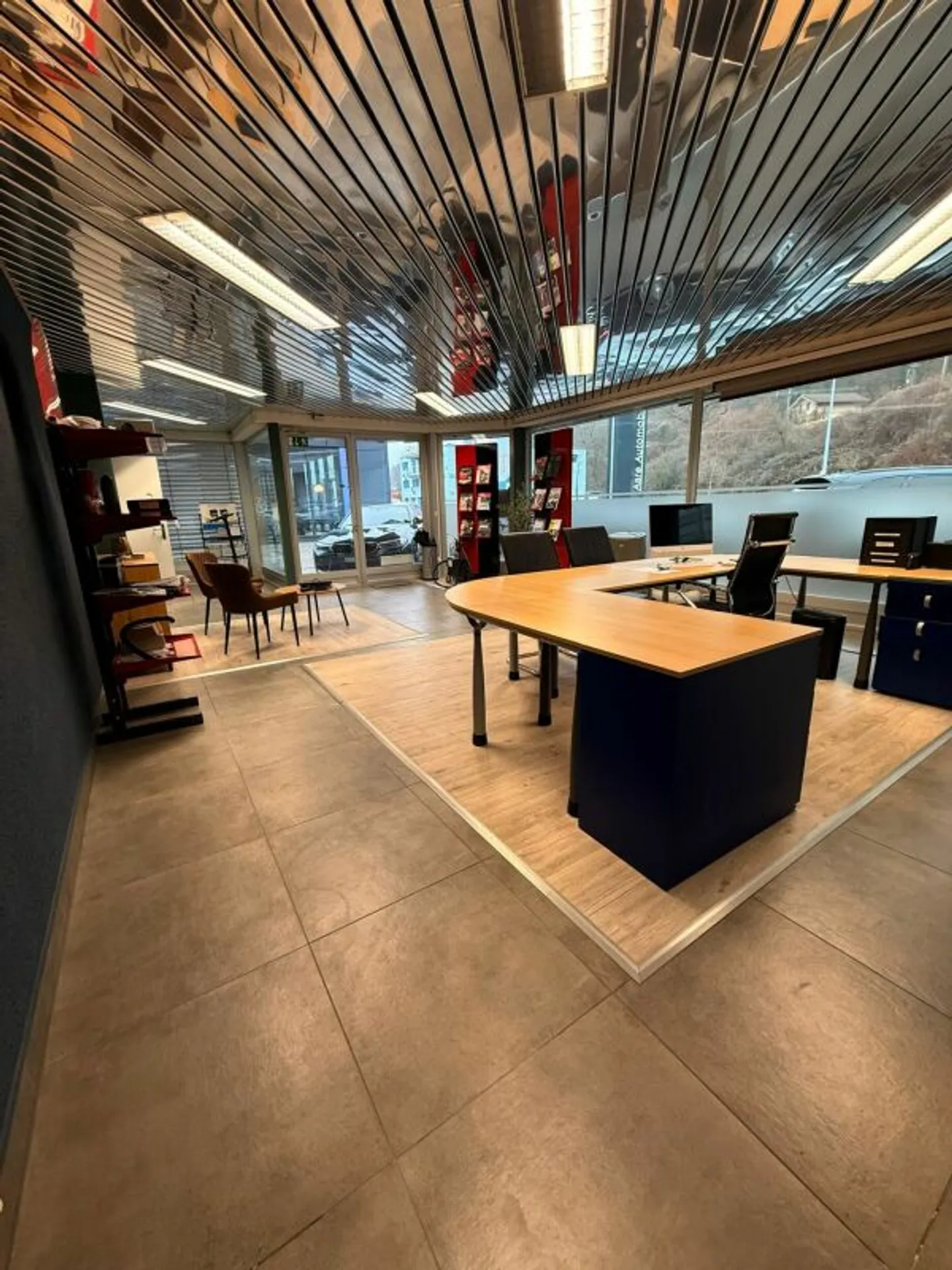 Occasione unica a Trimbach, attività di garage completamente attrezzata con un portafoglio clienti da rilevare - Foto 10 di 13