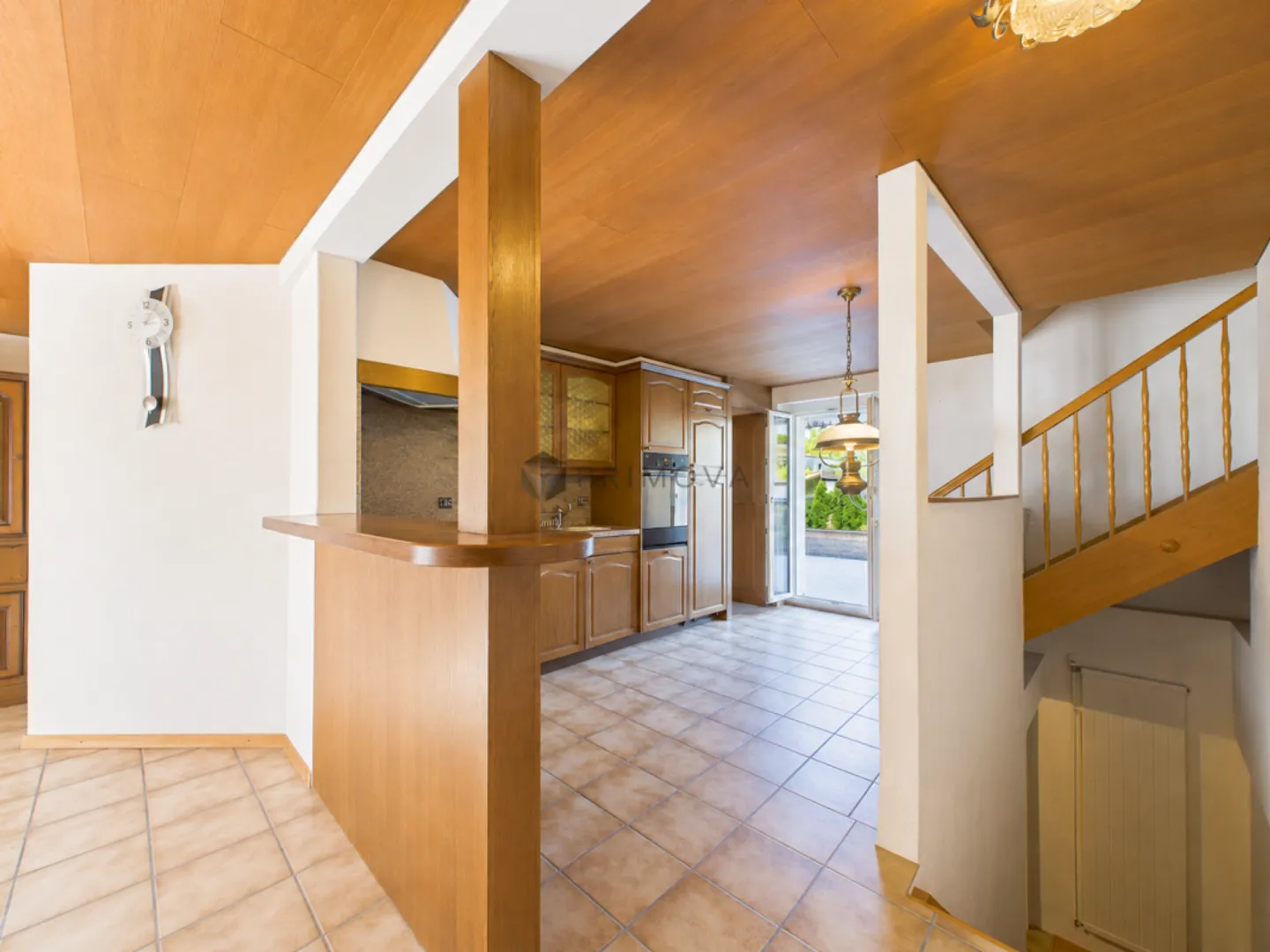 Charming home with space for hobbies and business - Photo 5 of 12