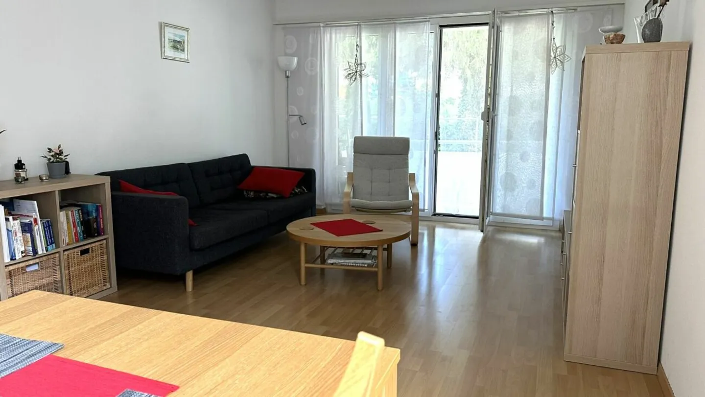Attractive 4-room apartment in a central location in Pfäffikon - Photo 4 of 9