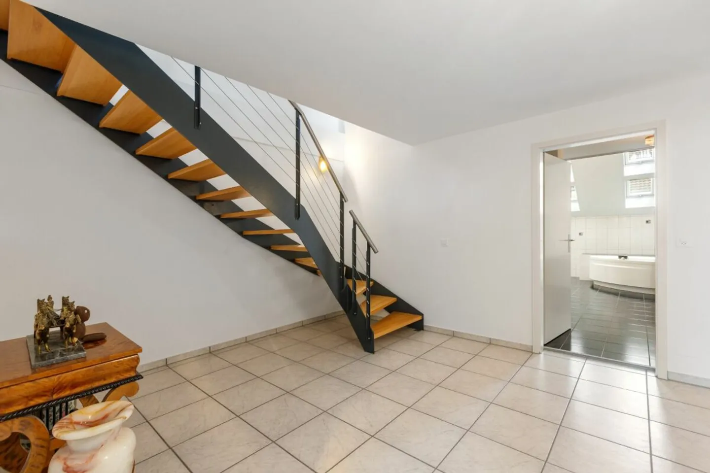 Geräumige Maisonette-Wohnung - Foto 8 von 13