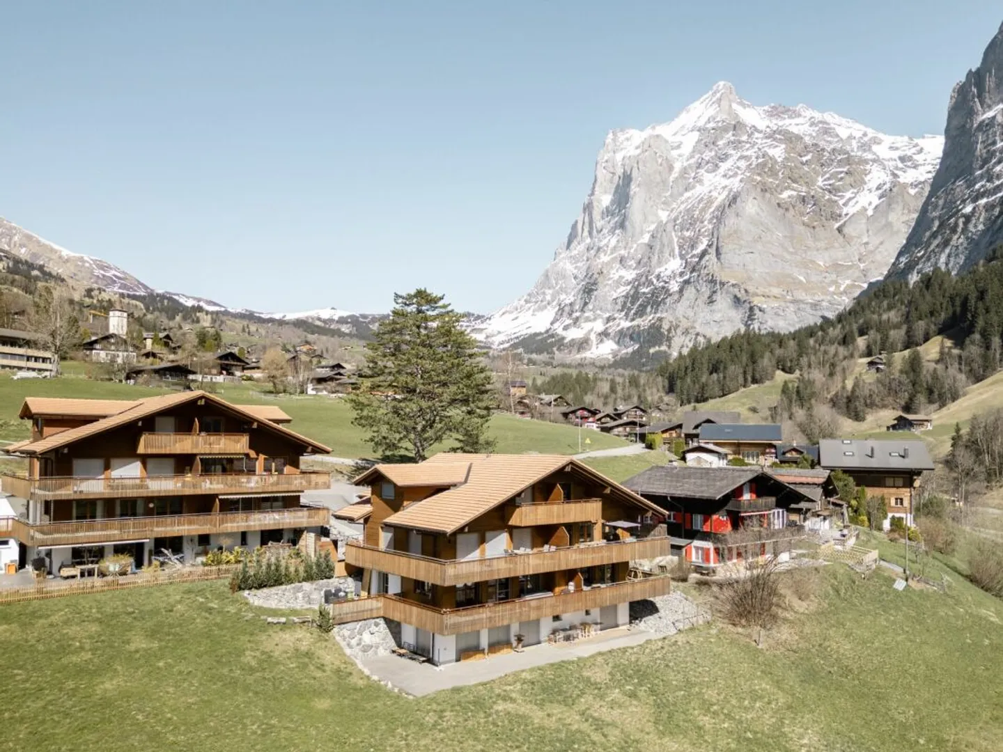 Grindelwald: Appartement de vacances calme de 3.5 pièces avec balcon et coin jardin - Photo 4 sur 13