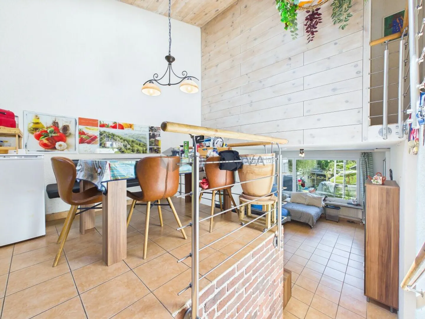 Belle maison de ville individuelle dans un emplacement privilégié - Photo 1 sur 13