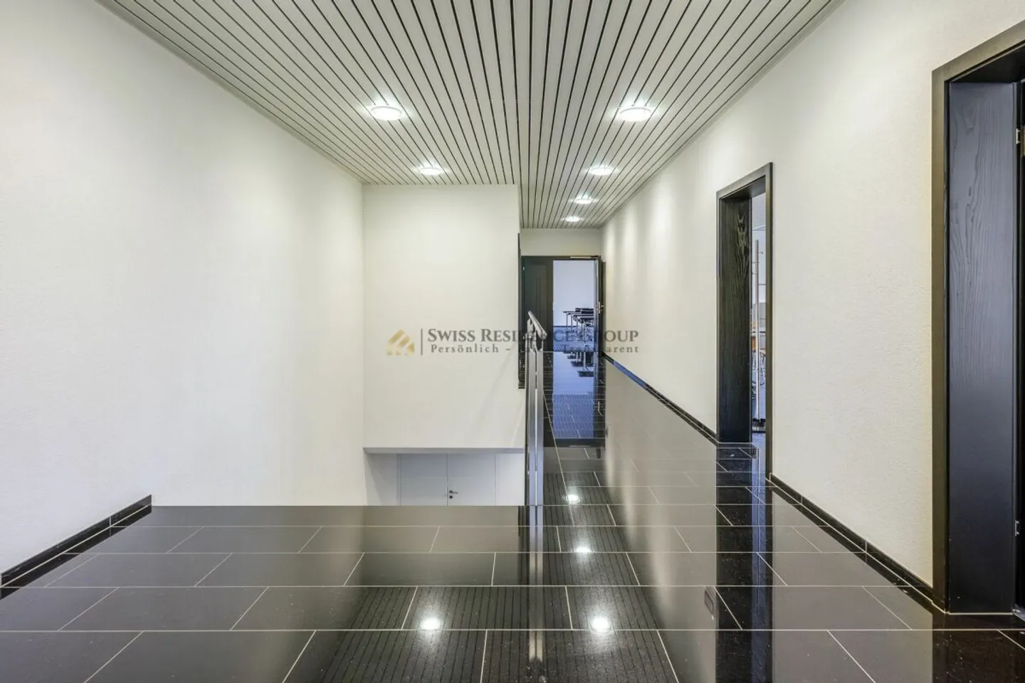 Modern office and training spaces in a prime location in Würenlos - flexible, representative, and usable individually or together - Photo 8 of 13