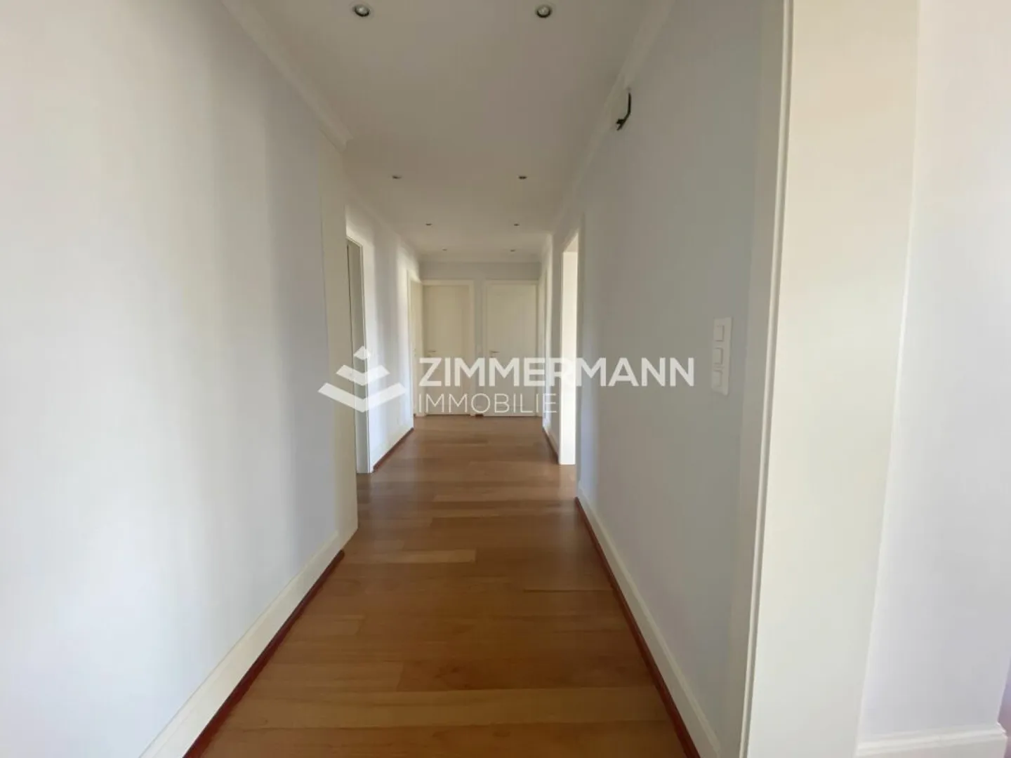 Superbe appartement de 7 pièces avec balcon proche des Nations ! - Photo 6 sur 10