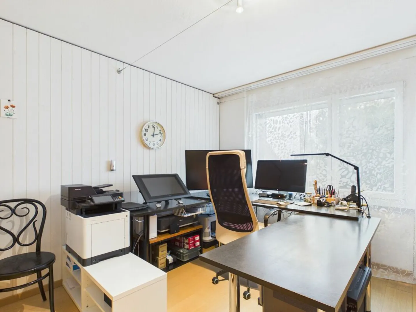 Exklusives Einfamilienhaus mit Einliegerwohnung an ruhiger Lage - Photo 7 sur 13