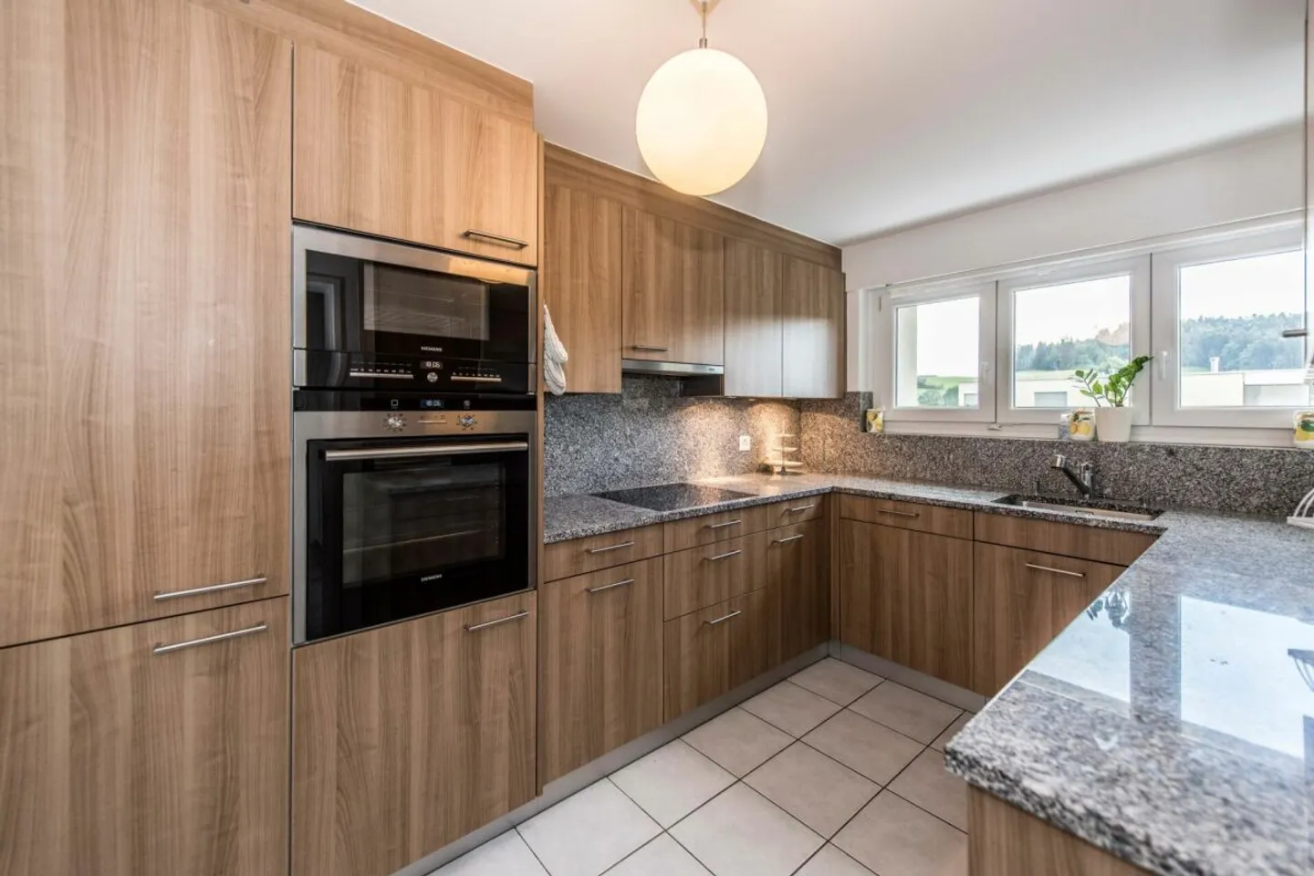 Grosszügige 5.5-Zimmer-Familienwohnung im beliebten Bruggereggquartier - Foto 6 di 13