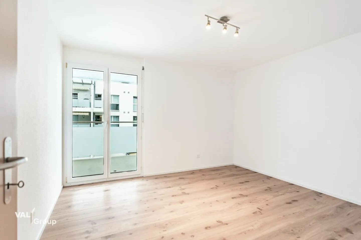 Moderne Wohnung im Zentrum von Visp - Foto 5 von 10