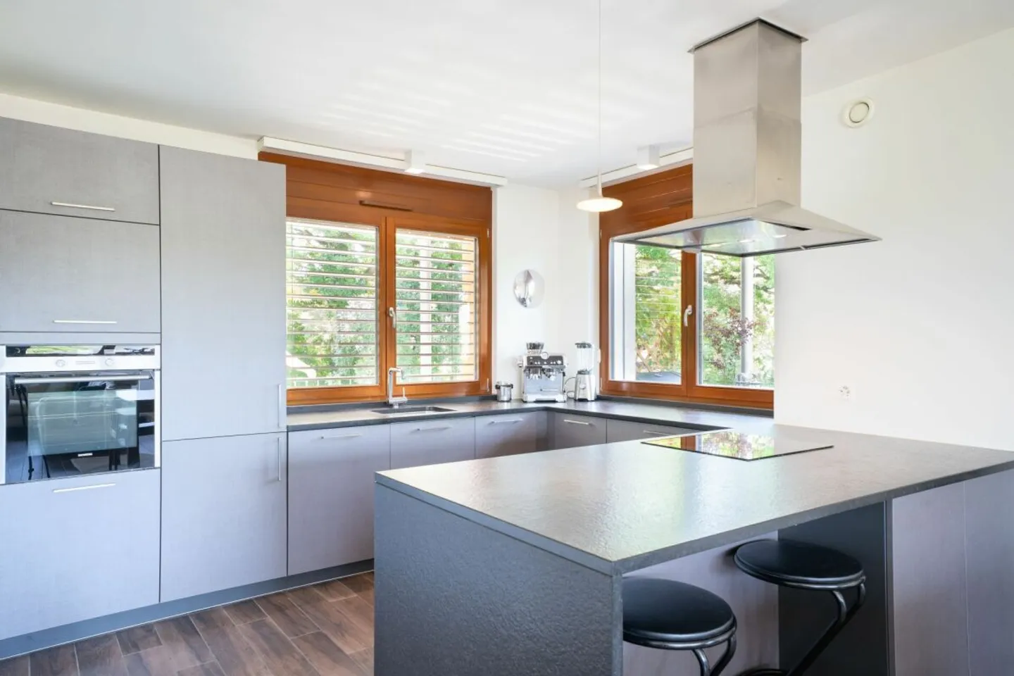 Appartement d'exception avec terrasse panoramique et vue sur le Jura à Presinge - Photo 3 of 13