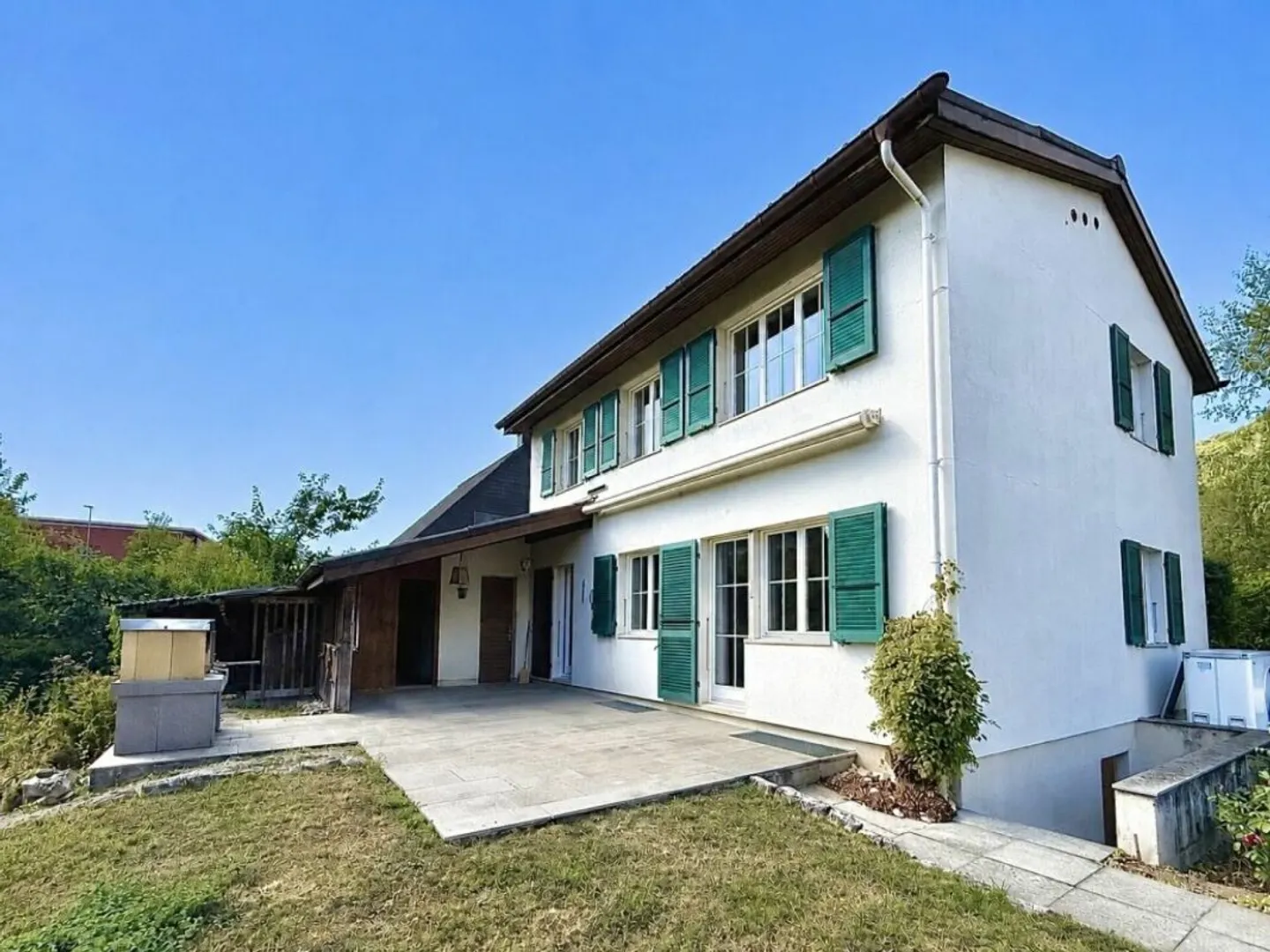 Charmantes Einfamilienhaus mit Garten - Foto 1 von 13
