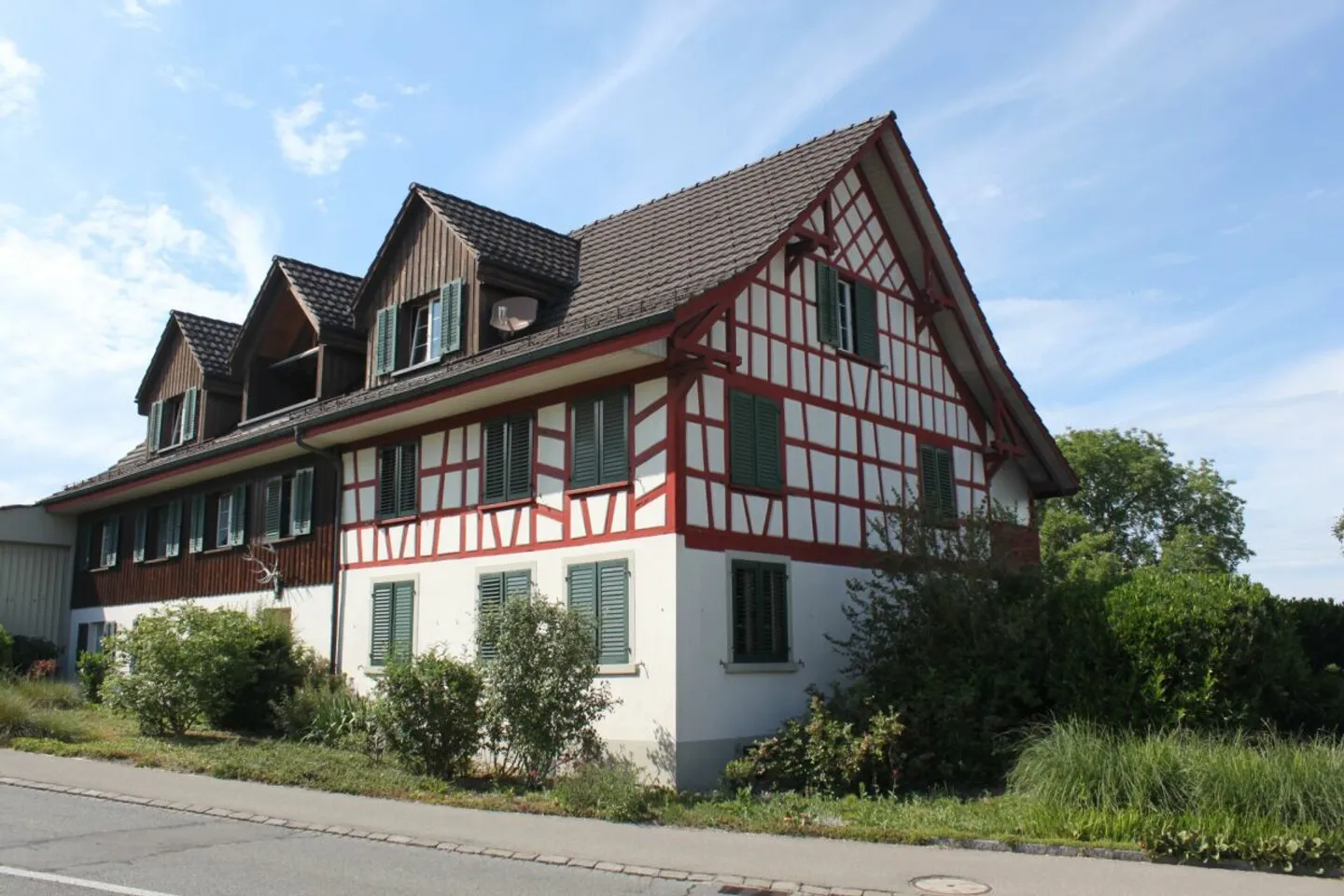 Charmante 3.5 Zimmer Wohnung - Foto 1 von 11