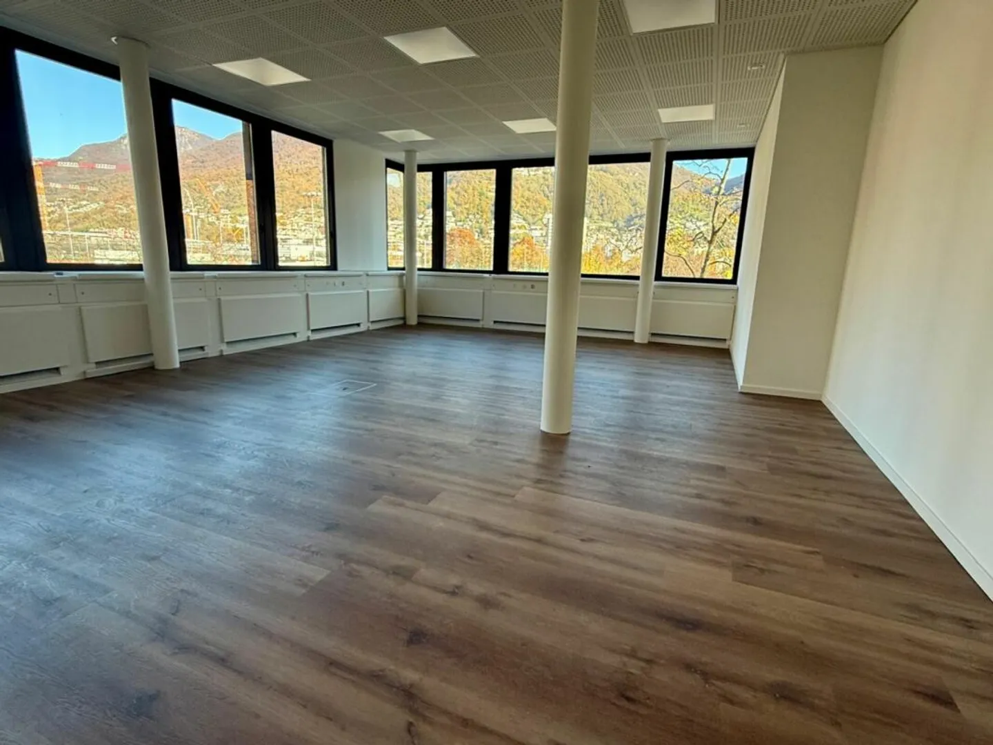 Spazio Commerciale Prestigioso - Foto 1 di 1