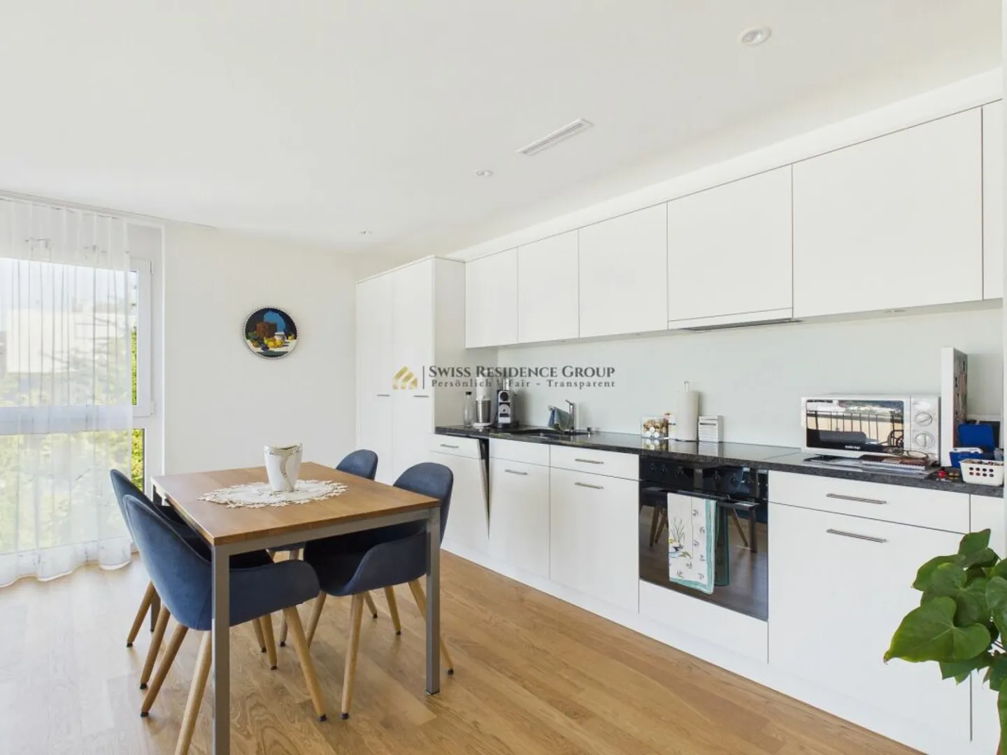 Modern Living with Comprehensive Service - Photo 8 of 13
